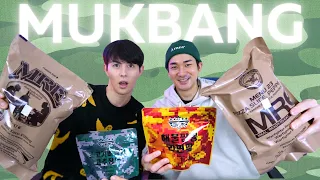 [MUKBANG] Unboxing and comparing Korean & American MREs | 한국+미국 전투식량 언박싱 + 먹방 | KOREAN COWBOYS