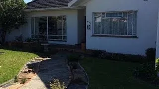 3 Bedroom House For Sale in Fish Hoek, Cape Town, South Africa for ZAR 1,875,000...