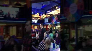 Ellen’s Stardust Diner Frozen - Let it go