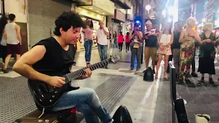 Rata Blanca - Mujer Amante - Amazing street guitar performance - Cover by Damian Salazar