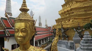 The Grand Palace Bangkok + Eating Japanese Wagyu in Thailand