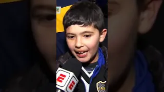 Este nene hincha de Boca le dejó un mensaje especial a Martín Palermo…Jajaja, hermoso. 😅🇦🇷 #messi