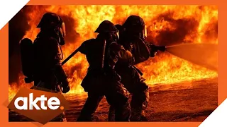 Feuerwehr am Limit: Lebensretter im 24-Stunden-Einsatz! | Akte | SAT.1