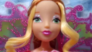 [Test] Winx Club Flora Mythix Doll Review (Witty Toys)