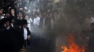 Ultra Orthodox Jews clash with police in Jerusalem over military conscription