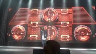 Wall to Wall and Run it - Chris Brown live in Manila