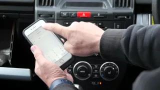 How to pair and debond your iphone to the bluetooth system in a 2006 Landrover Freelander 2