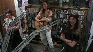 Lockeland Strings feat. Johanna Samuels, Caitlin Rose & Lydia Luce - Live at Lightning 100