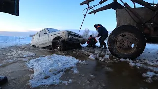 УТОПИЛИ НИВУ В ХЛАМ! ПЕРВАЯ РАЗВЕДКА ПО НАЛИМУ НА БОЛЬШОЙ РЕКЕ  ПРИШЛИ МОРОЗЫ, ЗИМНЯЯ РЫБАЛКА 23-24