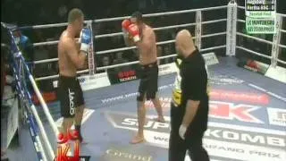 Brian Douwes vs Dzevad Poturak(25.02.2012)-2nd round