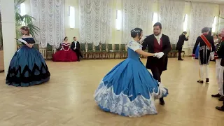 Kyrov. Cross-step waltz with Sofia & Pavel