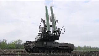 El sistema de misiles antiaéreos Buk-M2 ofrece confiable protección aérea a las fuerzas rusas