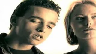 Eros Ramazzotti & Patsy Kensit - La Luce Buona Delle Stelle