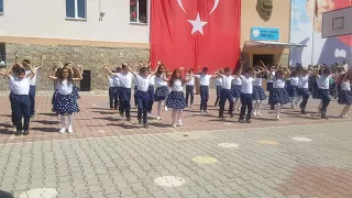 23 Nisan 2018-Müzikli Dans Gösterisi 3. Sınıflar-Merkez İlkokulu-Gündoğmuş-Antalya