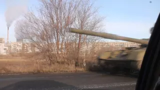 Donetsk Region - DNR Tanks on Move in Face of Threat of Kiev Attack