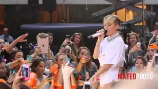 Miley Cyrus "We Can't Stop" Live On The Today Show