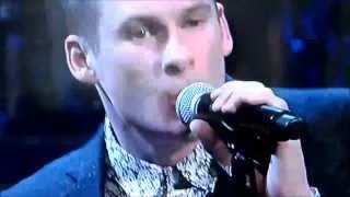 Blue - "Hurt Lovers" @ "TV Total" am 24.01.2013