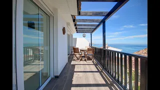 Villa in front-line beach complex with 2 bedrooms and sea views for sale in Arena Beach, Estepona