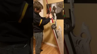 Transforming Qrow's sword -from RWBY