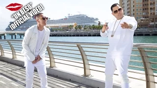 Baby Rasta y Gringo - Un Beso (Official Video)