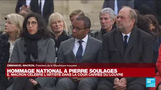 Au Louvre, hommage national au peintre Pierre Soulages, maître de "l'outrenoir" • FRANCE 24