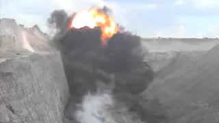 Coal Blast with massive fireball and Static Discharge!