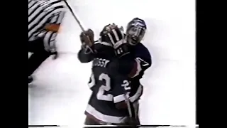 February 2 1986 Islanders at Devils highlights - Mike Bossy Ties it, Wins it in OT.