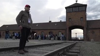 Auschwitz survivor: 'Beware of hate' - BBC News