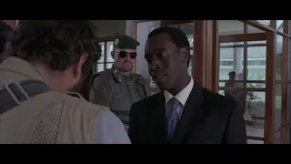 Hotel Rwanda (2004) - Evacuation of foreigners