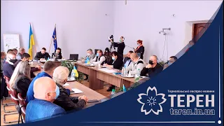 Трьох звільнили, стільки ж залишили: у Бережанах відбулася скандальна сесія