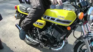 1979 YAMAHA RD 400, TOTALLY RESTORED. GOOD AS NEW !!