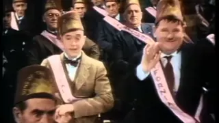 LAUREL ET HARDY les compagnons de la noubacolorisé 1