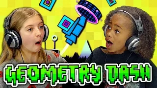 KIDS PLAY GEOMETRY DASH (Kids React: Gaming)