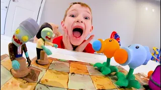 FATHER SON ZOMBIE ATTACK! / Plants vs Zombies Toys!