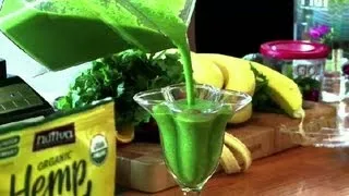 How to Make a Delicious Vegetable Smoothie : Raw Foods & Smoothies