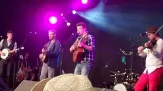 We Banjo 3 with their opening number, Sunday 28 July (Cambridge Folk Festival 2013)