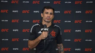 Alexandre Pantoja comemora chance de defender cinturão em casa no UFC 301: "Representa muito"