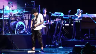 John Mayer: RIPPING IT ON THE GUITAR!