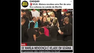 Cantora Maiara da dupla Maiara & Maraisa no velório da Marília Mendonça.