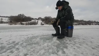 Зимняя рыбалка на Дону. Снежное, морозное утро. Открыл для себя много интересных мест.