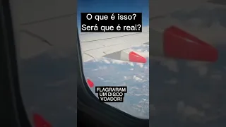 OVNI CAPTURADO por uma câmera em um AVIÃO #Shorts