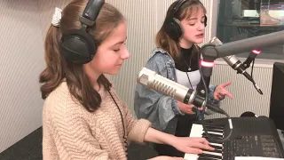 "Chandelier" - Sia - Cover by MIMI & JOSEPHINE | THE VOICE KIDS 2019 ( Mimi & Josi)