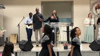 O novo de Deus // Família Guimarães