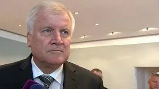 AfD Alexander Gauland beleidigt Boateng: Statement Horst Seehofer (CSU): "Erbärmlich" 30.05.2016