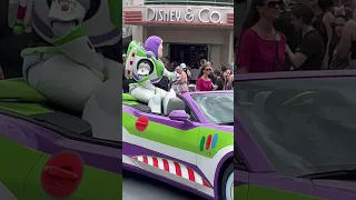 Buzz Lightyear & Jessie - Pixar Toy Story Parade at Hollywood Studios in Walt Disney World #shorts