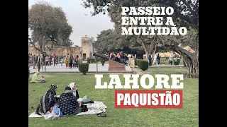 Junto ao Forte de Lahore, Paquistão - José Luís Peixoto