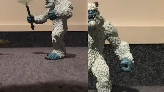 Yeti’s vs Dino’s