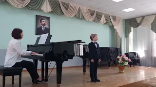 "Жаворонок" М. Глинка/Н. Кукольник. Исполняет Степан Курносов, 8 лет.