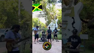 Sultans of Swing na versão dos cara aqui do @RaizTribal  #jamaica #reggae #music #reggaevibes