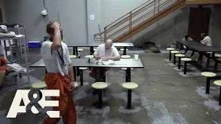 60 Days In: Time Out: How to Survive in Jail | A&E